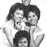 The Shirelles in 1962, an American girl group who achieved fame in the early 1960s.