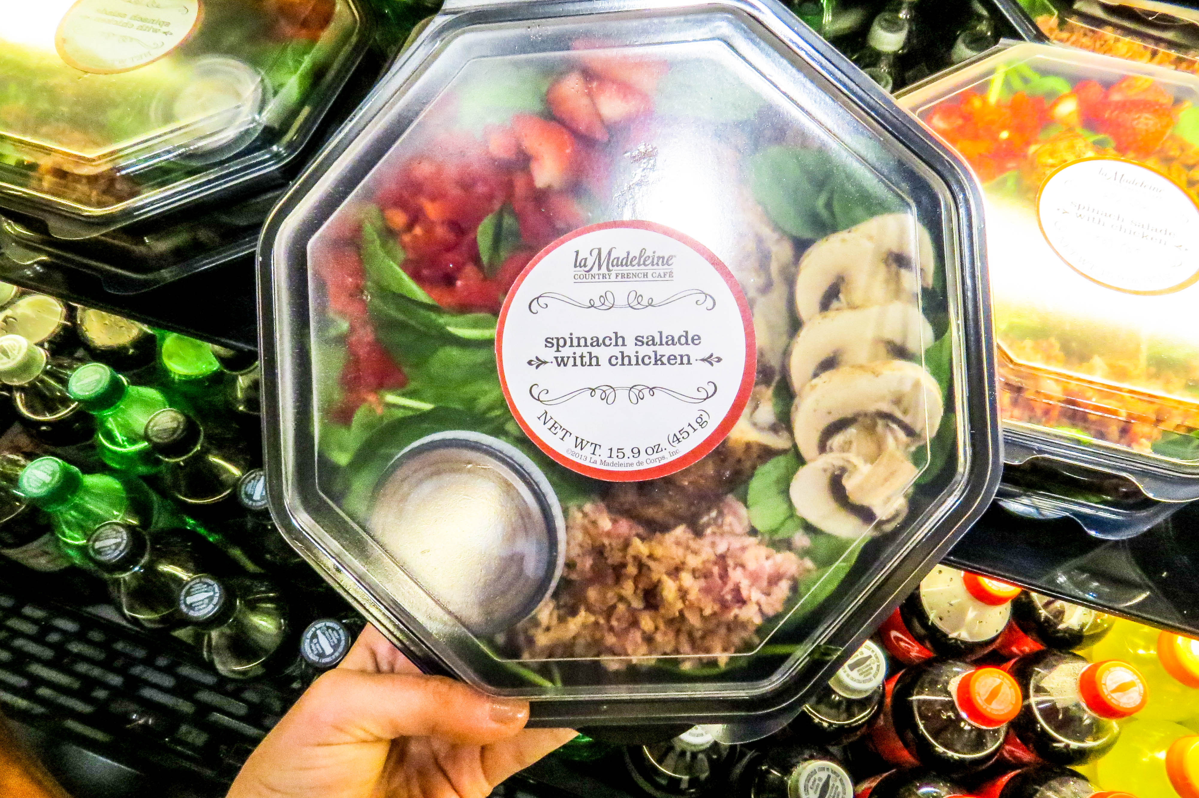 Variety of fresh and healthy grab-and-go meals at Dallas Love Airport.